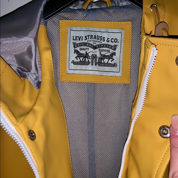 levi strauss rain jacket
